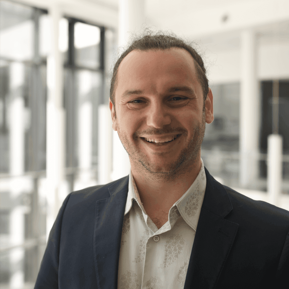 Tolga Erkoc - Senior Enterprise Account Executive Tolga Erkoc